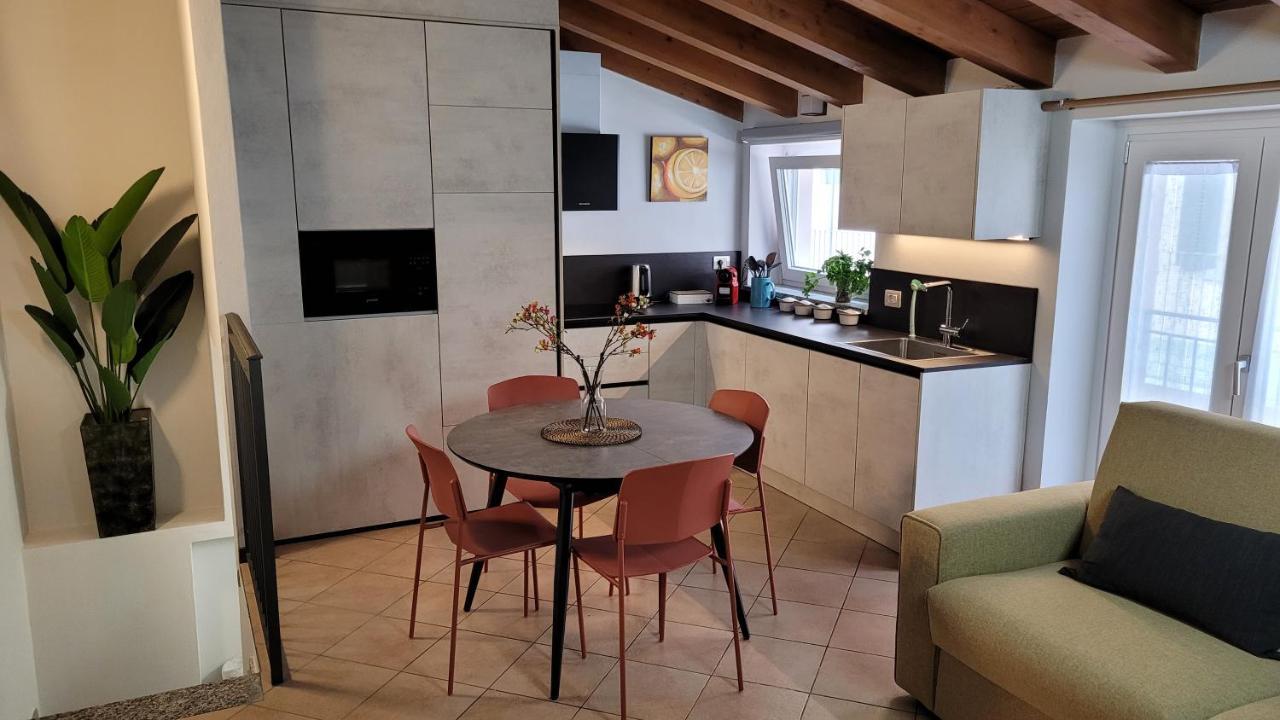 Dimora Larius Apartment Como Luaran gambar
