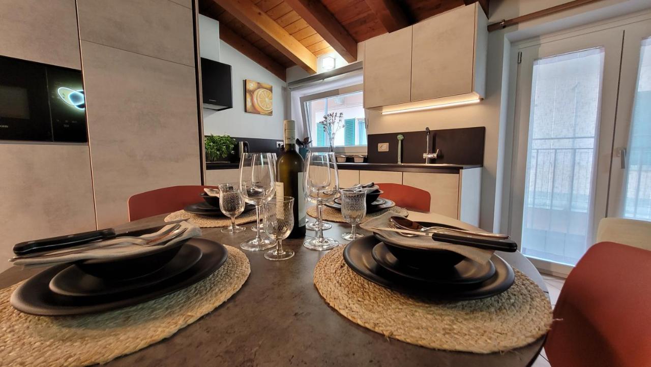 Dimora Larius Apartment Como Luaran gambar